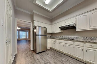 4106 Hill Springs Dr in Houston, TX - Building Photo - Building Photo