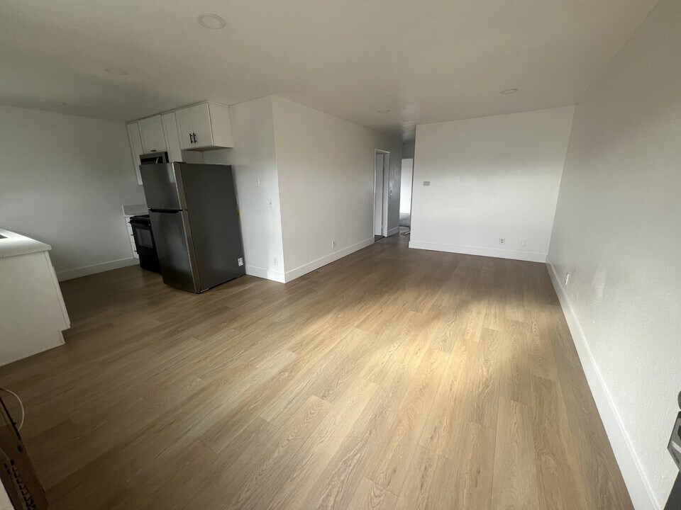 3965 Logan Ave in San Diego, CA - Building Photo