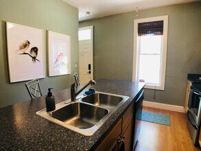 1256 Dennison Ave in Columbus, OH - Building Photo - Building Photo