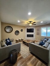 1328 Tres Picos Dr in Yuba City, CA - Building Photo - Building Photo