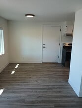 17 E Chestnut St in Hailey, ID - Building Photo - Building Photo