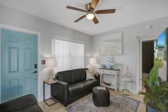 1417 N Andrews Ave in Fort Lauderdale, FL - Building Photo - Building Photo