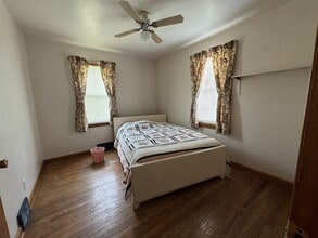 241 Helena Dr in Struthers, OH - Building Photo - Building Photo