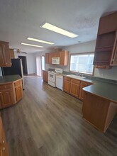 124 Lake Ln in Cookeville, TN - Building Photo - Building Photo