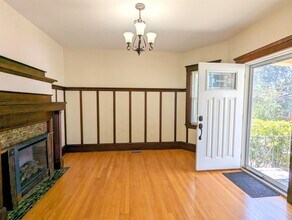 108 W Quincy St, Unit 1 in Somerville, MA - Building Photo - Building Photo