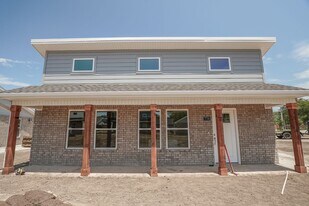 588 N Littleleaf Ter in Fayetteville, AR - Building Photo