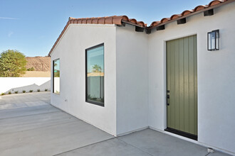 52795 Avenida Navarro in La Quinta, CA - Building Photo - Building Photo