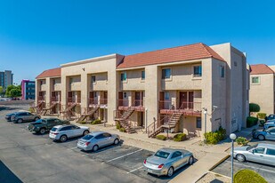 Commons On Lemon in Tempe, AZ - Building Photo