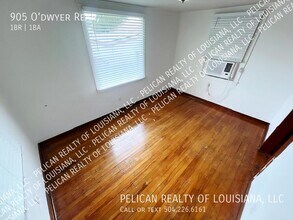 905 O'Dwyer Pl in Jefferson, LA - Building Photo - Building Photo
