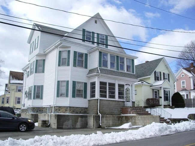 15 Prospect St, Unit 3 in Woburn, MA - Building Photo - Building Photo