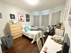 147 Boston St, Unit 1 in Boston, MA - Building Photo - Building Photo