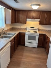 1121 Alice Dr in Sumter, SC - Building Photo - Building Photo