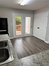 5144 Spring St in Flowery Branch, GA - Building Photo - Building Photo