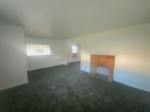 15002 Ohio Ave in Cleveland, OH - Building Photo - Building Photo