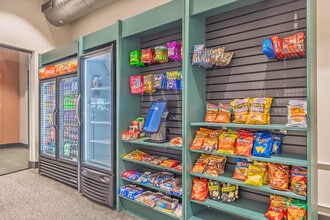 Bogen | Urban Chic Lofts in St. Louis, MO - Foto de edificio - Interior Photo