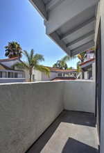 San Marcos Village Apartments in Paramount, CA - Building Photo - Building Photo