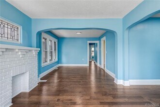 266 Lasalle Ave in Buffalo, NY - Building Photo - Building Photo