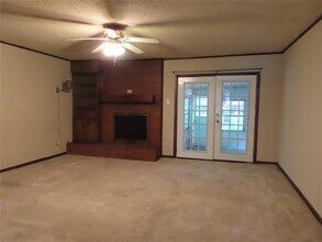 3112 Eastland Ave in Greenville, TX - Building Photo - Building Photo