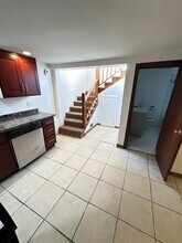 2908 N Spaulding Ave, Unit Coach House in Chicago, IL - Building Photo - Building Photo