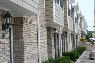 The Cottages at Lakesite in Hixson, TN - Foto de edificio - Building Photo