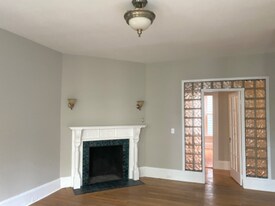 322 Brookline St, Unit 1 in Cambridge, MA - Building Photo