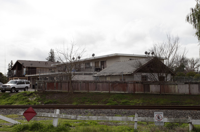 2335 Adrian St in Napa, CA - Foto de edificio - Building Photo