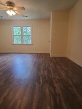 3527 Rose Ln in Gloucester, VA - Foto de edificio - Building Photo