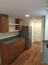 16 Andrew St, Unit Garden Apartment in Cambridge, MA - Foto de edificio - Building Photo