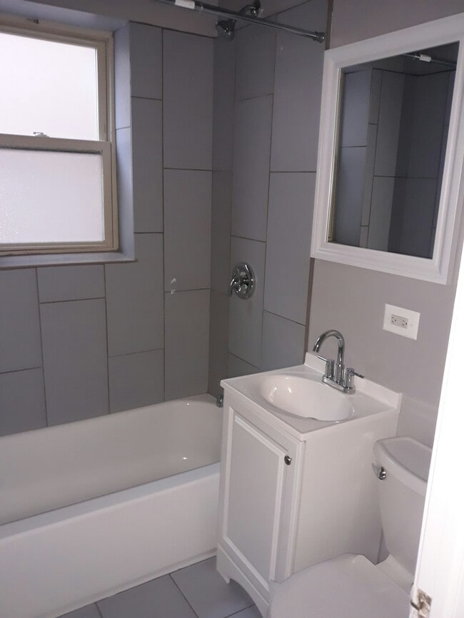 6347 N Magnolia Ave in Chicago, IL - Building Photo - Building Photo