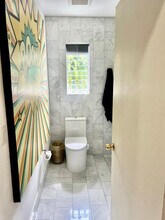 1051 NW 25th Ave, Unit 2 in Miami, FL - Building Photo - Building Photo