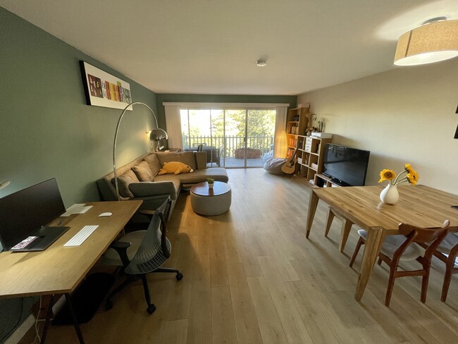 2315 Eastridge Ave, Unit 723