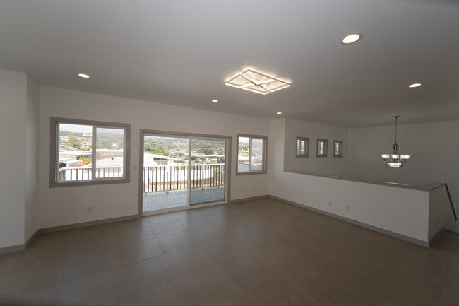 733 Hoopai St in Pearl City, HI - Building Photo - Building Photo