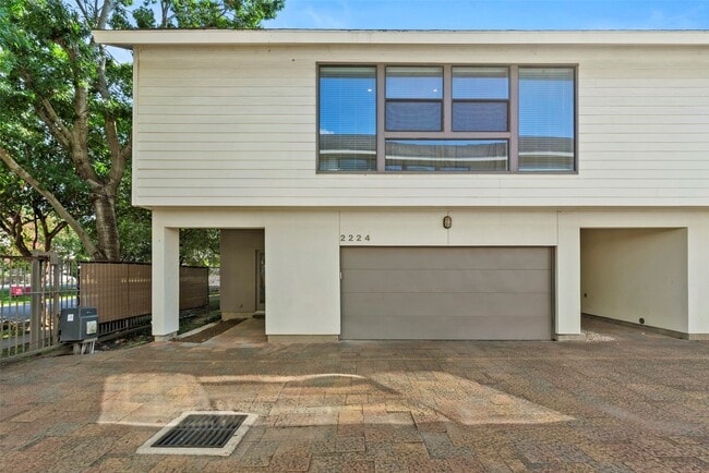 property at 2224 Bastrop St