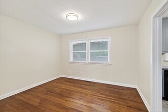62 Cline Dr in Hampton, VA - Building Photo - Building Photo