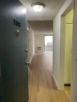 300 S Gramercy Pl, Unit 108 in Los Angeles, CA - Building Photo