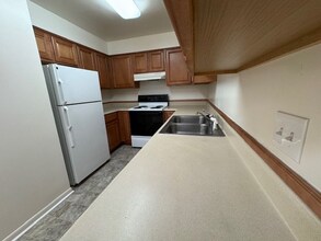 600 Reusens Rd in Lynchburg, VA - Foto de edificio - Building Photo