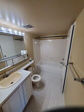 7401 Westlake Ter, Unit Chelsea Tower in Bethesda, MD - Building Photo - Building Photo