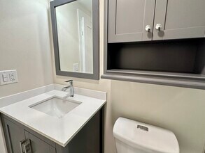 69 N Margin St, Unit 2 in Boston, MA - Foto de edificio - Building Photo