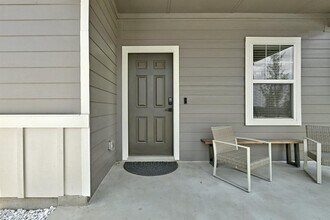 215 Rubrum Rd in Kyle, TX - Building Photo - Building Photo