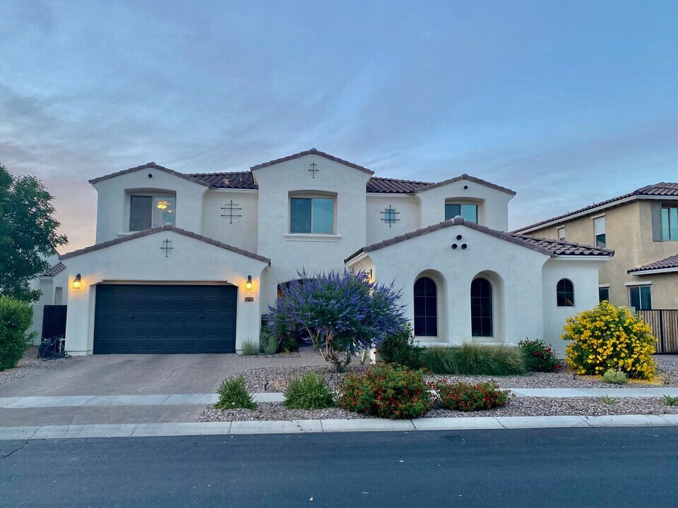 3116 E Maplewood Ct in Gilbert, AZ - Building Photo