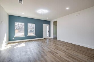 4735 Nome St in Dallas, TX - Building Photo - Building Photo