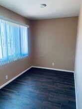 2124 90th Ave in Oakland, CA - Building Photo - Building Photo