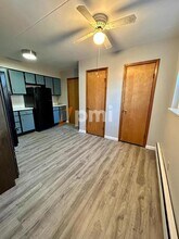 660 N Hobart Rd in Hobart, IN - Building Photo - Building Photo