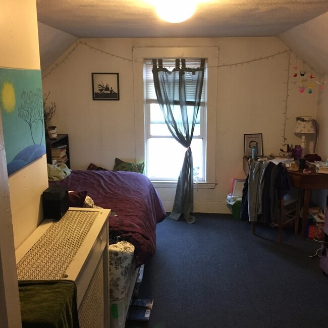 property at 19 Clarendon Ave