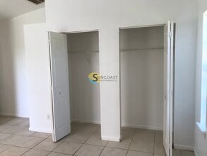 2317 NE 23rd Pl in Cape Coral, FL - Building Photo - Building Photo