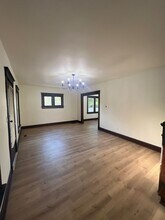 910 Sanders St in Indianapolis, IN - Building Photo - Building Photo