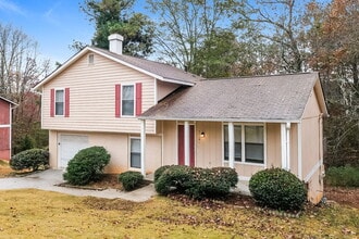 4514 Old Lake Dr in Decatur, GA - Building Photo - Building Photo