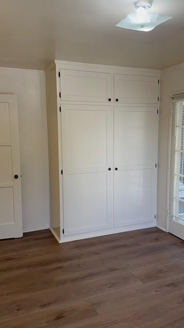 303 Birmingham Rd in Burbank, CA - Building Photo - Building Photo