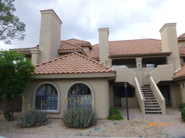 1211 N Miller Rd-Unit -UNIT 123 in Scottsdale, AZ - Building Photo