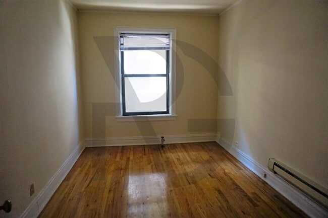 611 W Melrose St, Unit #617-B1 in Chicago, IL - Building Photo - Building Photo